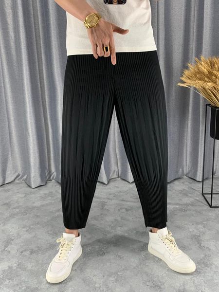 fold casual cropped black harem pants in stock men's
