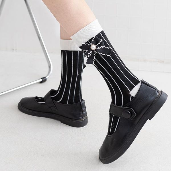 men's socks 1 pair and women's classic black white striped short lolita fashion trend
men's socks 1 pair and women's classic black white striped short lolita fashion trend