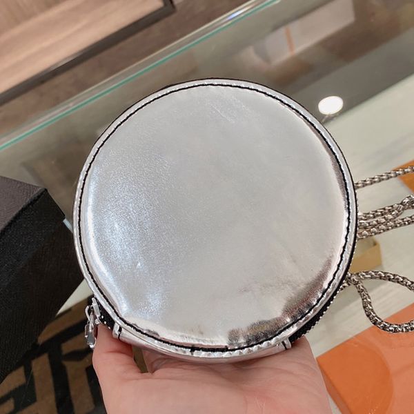 fashion handbags women shoulder bag luxurys designers crossbody patent leather shoulders bags artwork handbag purse wallet coin holder
fashion handbags women shoulder bag luxurys designers crossbody patent leather shoulders bags artwork handbag purse wallet coin holder
