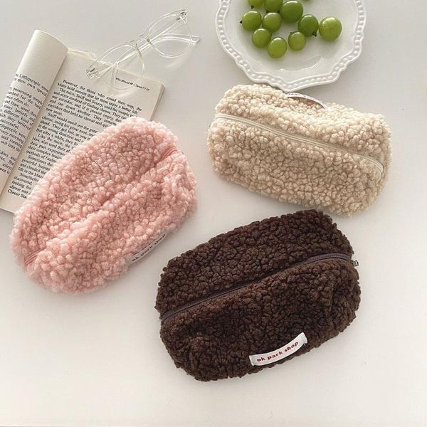 cosmetic bags & cases 3 pcs simple cute pencil storage fashionable bag large-capacity coin purse cashmere
cosmetic bags & cases 3 pcs simple cute pencil storage fashionable bag large-capacity coin purse cashmere