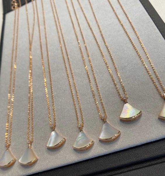v gold luxury quality fan shape pendant necklace with nature white shell and sparkly diamond for women wedding jewelry gift have box stamp p, Silver
v gold luxury quality fan shape pendant necklace with nature white shell and sparkly diamond for women wedding jewelry gift have box stamp p, Silver