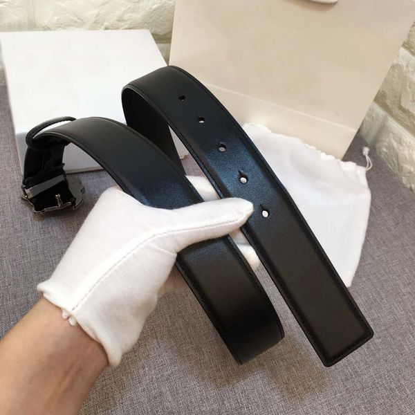 2022 m buckle woman designer belts jeans casual belt mens plaid business 066269d, Black;brown
2022 m buckle woman designer belts jeans casual belt mens plaid business 066269d, Black;brown