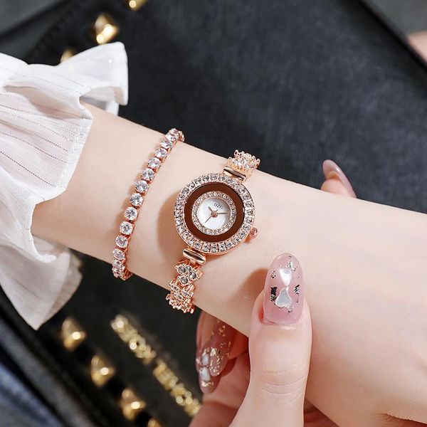 wristwatches diamond small dial spiral crown quartz watch casual simple temperament, Slivery;brown
wristwatches diamond small dial spiral crown quartz watch casual simple temperament, Slivery;brown