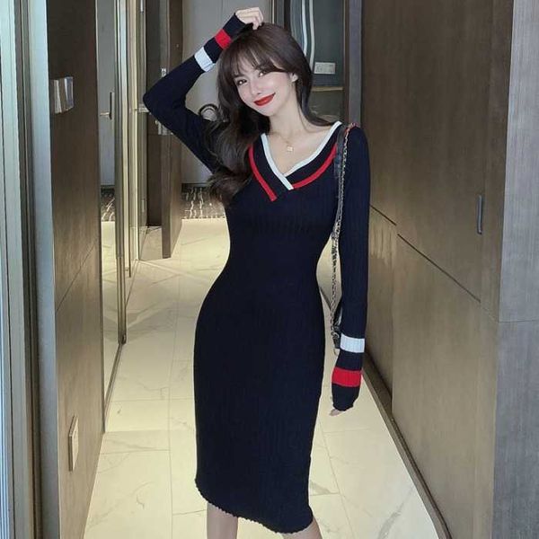 women's t-shirt knitted dress spring and autumn color matching tight v neckline thin lower sleeve jxku, White
women's t-shirt knitted dress spring and autumn color matching tight v neckline thin lower sleeve jxku, White