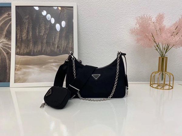 hobo underarm shoulder bags fashion parachute fabric nylon tote luxury designer moon shaped middle bag women's crossbody handbag
hobo underarm shoulder bags fashion parachute fabric nylon tote luxury designer moon shaped middle bag women's crossbody handbag