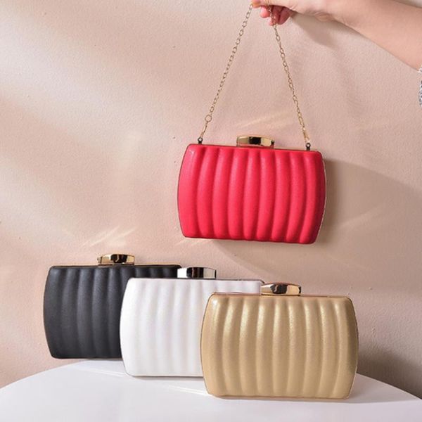 waist bags fashion solid striped women evening bag metal frame buckle lady wedding handbag purse wallet banquet party shell clutch
waist bags fashion solid striped women evening bag metal frame buckle lady wedding handbag purse wallet banquet party shell clutch