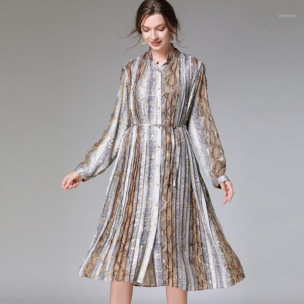 casual dresses spring women fashion dress stand collar single-breasted printing lady pleated gray/khaki, Black;gray
casual dresses spring women fashion dress stand collar single-breasted printing lady pleated gray/khaki, Black;gray