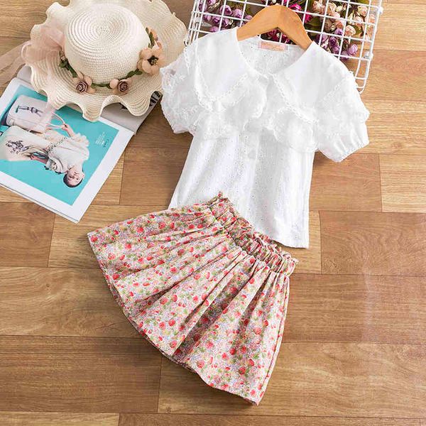 classic embroidery flower kids clothes set lace petal sleeve shirt+flower print skirt 2pcs set 2-7 years chidlren girls clothing set, White
classic embroidery flower kids clothes set lace petal sleeve shirt+flower print skirt 2pcs set 2-7 years chidlren girls clothing set, White