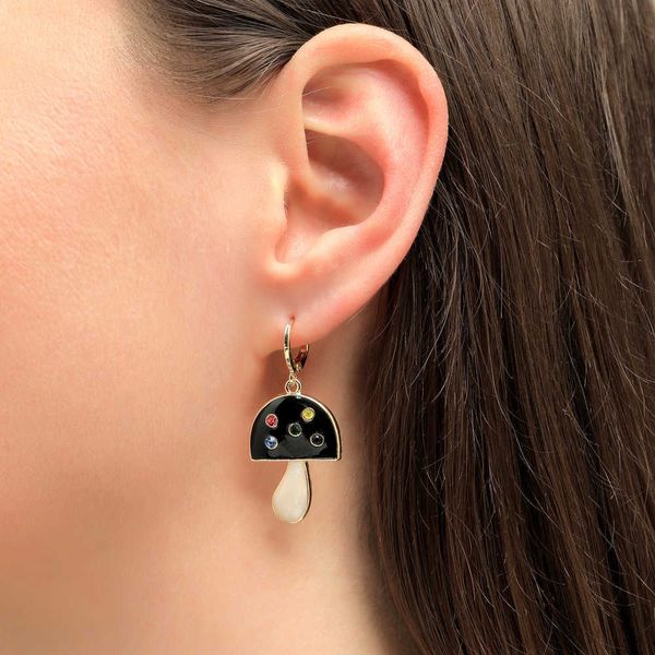trendy 2021 summer ear jewelry colorful enamel toad stool hanger earrings fashion women mini hoop earring, Golden
trendy 2021 summer ear jewelry colorful enamel toad stool hanger earrings fashion women mini hoop earring, Golden