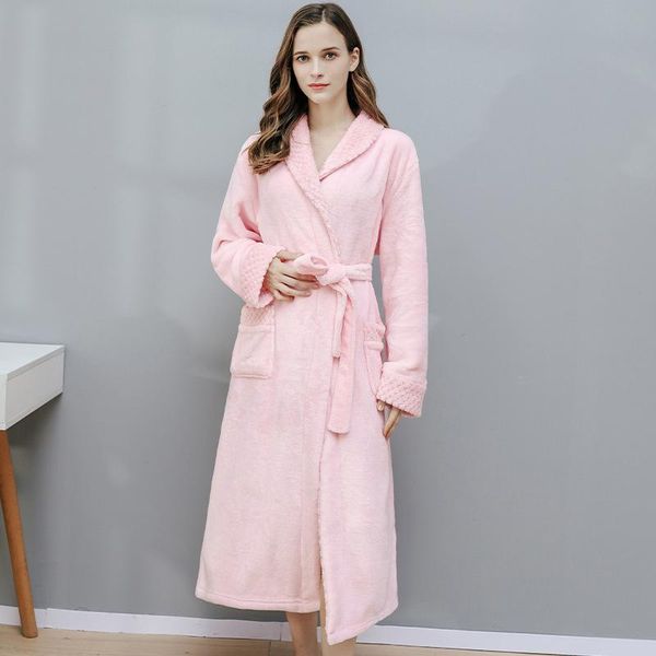 sleepwear women kimono gown long robes for autumn and winter flannel stitching nightgown thick women's pajamas, Black;red
sleepwear women kimono gown long robes for autumn and winter flannel stitching nightgown thick women's pajamas, Black;red