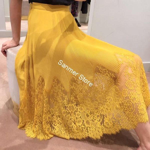 women pleated skirts lace stitching high waist spring summer lady midi skirt new, Black
women pleated skirts lace stitching high waist spring summer lady midi skirt new, Black
