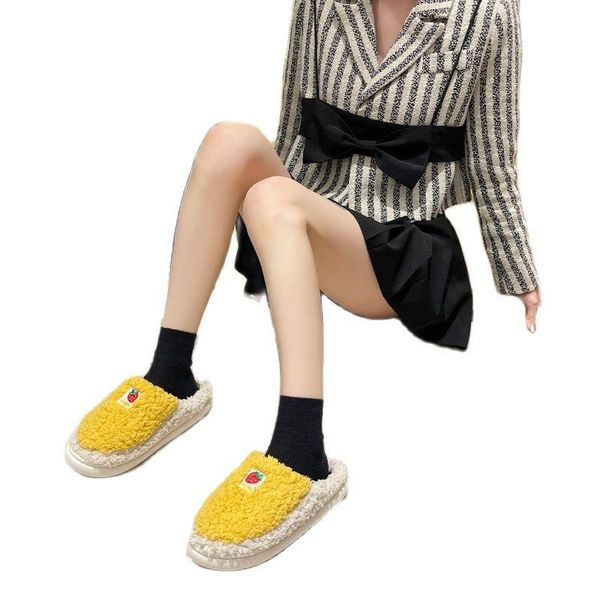 slippers arrival 2021 autumn and winter fashion trend strawberry pattern ladies home warm flannel couple cotton 45, Black
slippers arrival 2021 autumn and winter fashion trend strawberry pattern ladies home warm flannel couple cotton 45, Black