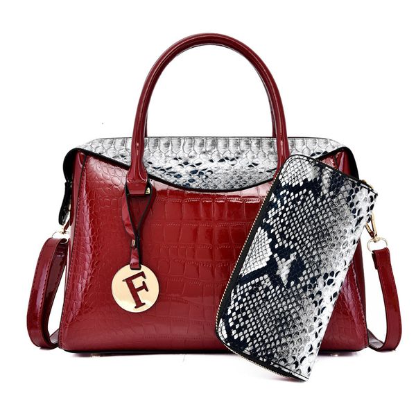 2021 Fashion Four Women's Seasons Mother and Son Style Patent Leather Bag Lady's Handbag
2021 Fashion Four Women's Seasons Mother and Son Style Patent Leather Bag Lady's Handbag