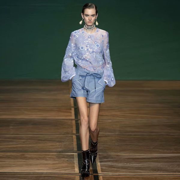 pant spring lane female summer sets embroidered applets organza belt denim three-piece suit shorts, White
pant spring lane female summer sets embroidered applets organza belt denim three-piece suit shorts, White