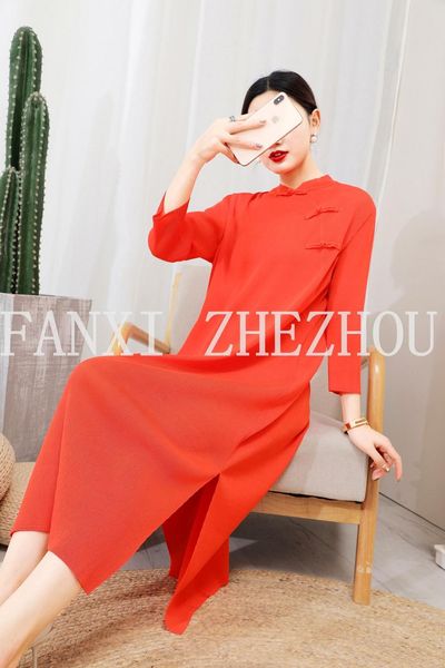 dress fold three quarter net yarn buttons chinese retro style cheongsam, Black;gray
dress fold three quarter net yarn buttons chinese retro style cheongsam, Black;gray