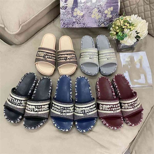 80% off outlet store embroidered thick soled slippers summer new letter one line slippers, Black
80% off outlet store embroidered thick soled slippers summer new letter one line slippers, Black