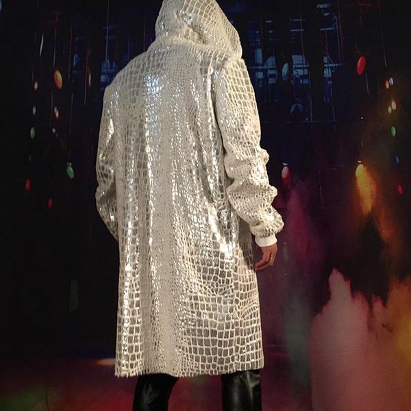 men's trench coats super cool white silver scales long cape american nightclub singer stage performance. -6xl, Tan;black
men's trench coats super cool white silver scales long cape american nightclub singer stage performance. -6xl, Tan;black