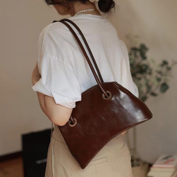 cross body fashion armpit bag women shoulder pu leather women's handbags tote underarm bags for 2021 phone purse ins
cross body fashion armpit bag women shoulder pu leather women's handbags tote underarm bags for 2021 phone purse ins