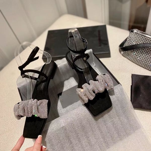summer 2021 fashion sandals slippers flash diamond sequin cloth women's shoes super nubuck leather luxury designer flat bottom, Black
summer 2021 fashion sandals slippers flash diamond sequin cloth women's shoes super nubuck leather luxury designer flat bottom, Black