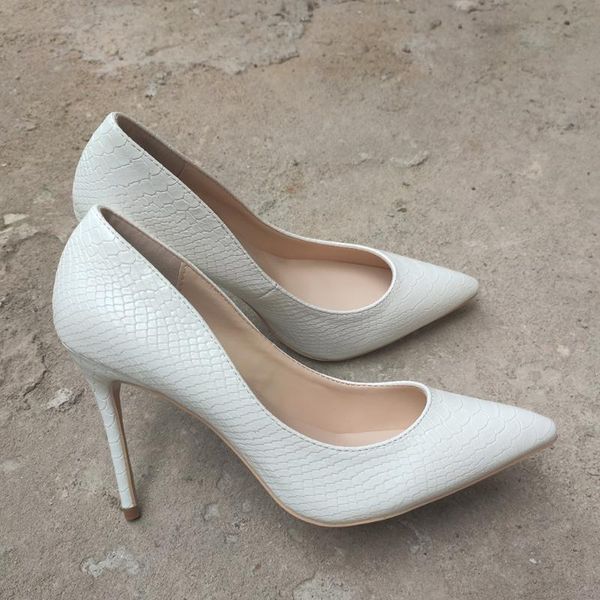 veowalk solid white crocodile pattern embossed women pointed toe high heels ladies classic stilettos pumps party shoes dress, Black
veowalk solid white crocodile pattern embossed women pointed toe high heels ladies classic stilettos pumps party shoes dress, Black