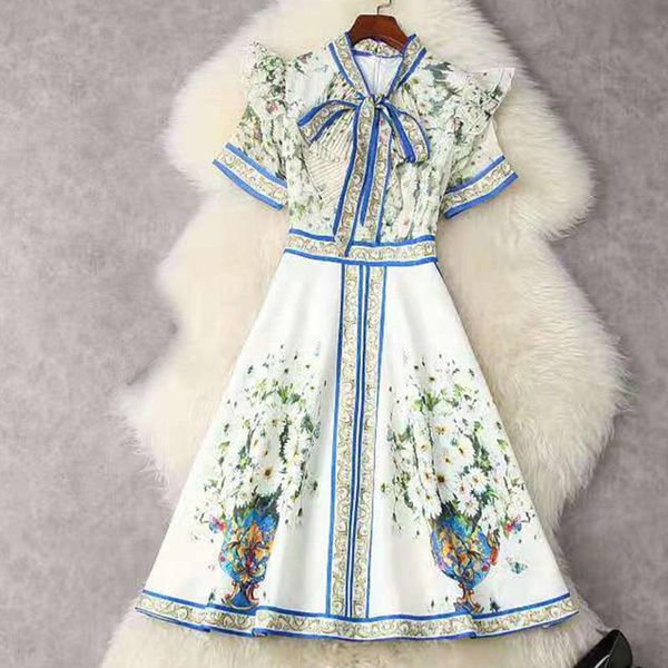 party dresses 2021 summer vintage dress women flowers printed bow ruffles patchwork elegant fashion, White;black
party dresses 2021 summer vintage dress women flowers printed bow ruffles patchwork elegant fashion, White;black