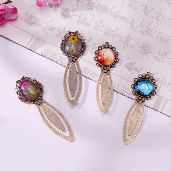 2pc creative gypsophila dry flower bookmark decor accessories book mark page folder student office school supplies stationery
2pc creative gypsophila dry flower bookmark decor accessories book mark page folder student office school supplies stationery