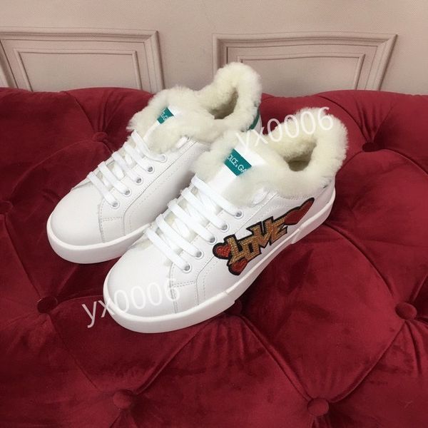 2021 doudou shoes casual shoes women's footwear 35-41 sneakers white pink classic jacquard denim retro running sneakers skating designe, Red;white
2021 doudou shoes casual shoes women's footwear 35-41 sneakers white pink classic jacquard denim retro running sneakers skating designe, Red;white
