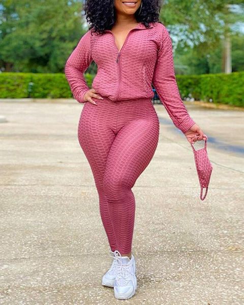 dual pocket sports textured jacket & ruched leggings set with mask, Gray 
dual pocket sports textured jacket & ruched leggings set with mask, Gray