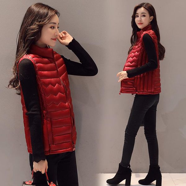 women's vests qimage 5xl plus size women ultra light vest 2021 winter waistcoats jacket sleeveless soild color ladies, Black;white
women's vests qimage 5xl plus size women ultra light vest 2021 winter waistcoats jacket sleeveless soild color ladies, Black;white