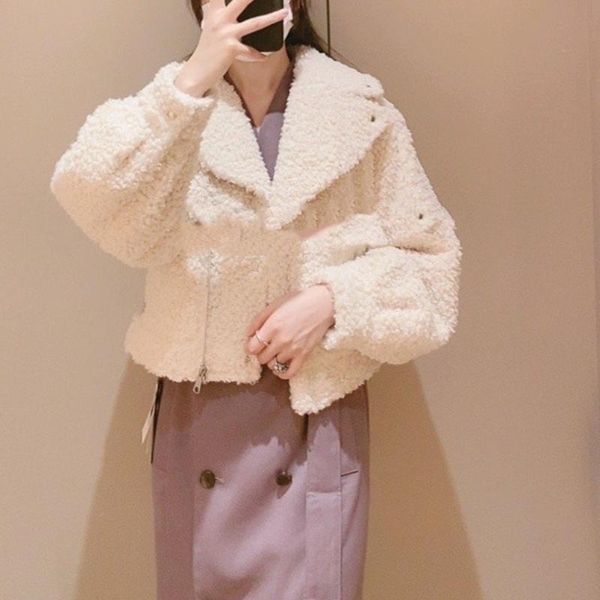 women's jackets temperament solid thicken plush jacketsturn-down collar long sleeve zipper outwear fall winter 2021 all-match elegant c, Black;brown
women's jackets temperament solid thicken plush jacketsturn-down collar long sleeve zipper outwear fall winter 2021 all-match elegant c, Black;brown