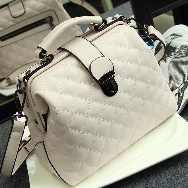 woman bag 2021 brand design ladies shoulder large capacity handbag lingge pu leather lady cross body
woman bag 2021 brand design ladies shoulder large capacity handbag lingge pu leather lady cross body