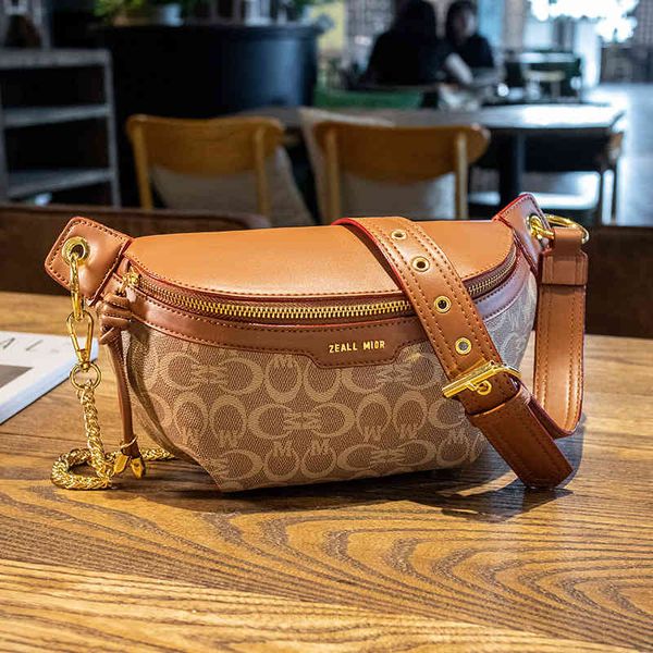 handbag minority design women's 2021 summer chest fashion single shoulder versatile casual printed messenger waist bag, Black;red
handbag minority design women's 2021 summer chest fashion single shoulder versatile casual printed messenger waist bag, Black;red