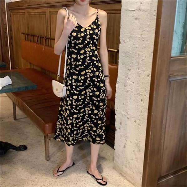 casual dresses bottoming sleeveless spaghetti strap chiffon boho beach dress women summer floral print big swing party vestidos, Black;gray
casual dresses bottoming sleeveless spaghetti strap chiffon boho beach dress women summer floral print big swing party vestidos, Black;gray