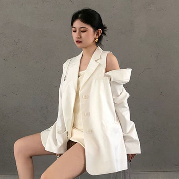 women blazer lapel long sleeve loose fit jacket fashion spring autumn white casual coats 210510, White;black
women blazer lapel long sleeve loose fit jacket fashion spring autumn white casual coats 210510, White;black