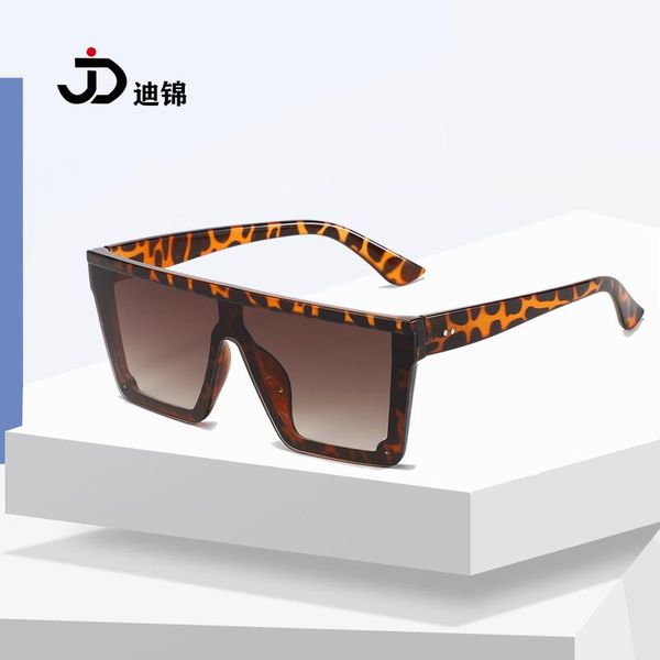 sunglasses fashion big-frame for both men and women, luxury designer square women, White;black
sunglasses fashion big-frame for both men and women, luxury designer square women, White;black