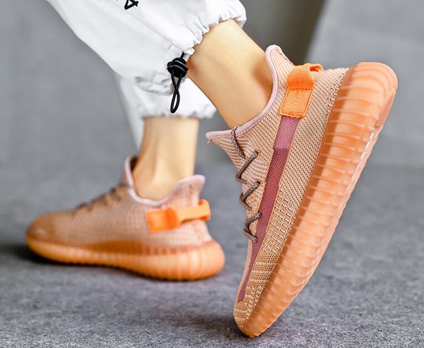 2021 men women running shoes ash pearl carbon zebra earth sand taupe bred blue tint cloud white sulfur mens trainers sneakers with box
2021 men women running shoes ash pearl carbon zebra earth sand taupe bred blue tint cloud white sulfur mens trainers sneakers with box