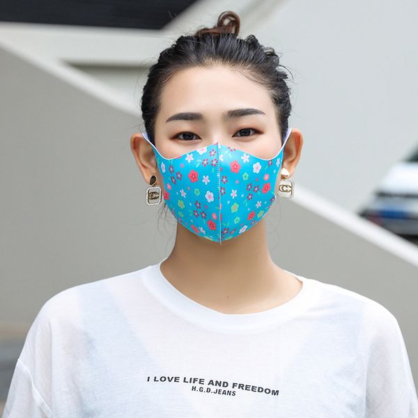 cotton ice silk washable breathable non disposable sunscreen universal dust-proof face mask for men and women
cotton ice silk washable breathable non disposable sunscreen universal dust-proof face mask for men and women