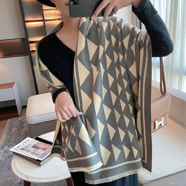 scarves 2021korean autumn winter geometric printing women's scarf double-sided cashmere thickened warm imitation outershawl, Blue;gray
scarves 2021korean autumn winter geometric printing women's scarf double-sided cashmere thickened warm imitation outershawl, Blue;gray