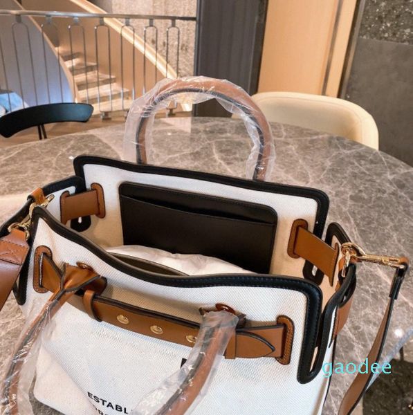 canvas shopping bag large capacity package tote bags handbag purse fashion letter white genuine leather fast ship
canvas shopping bag large capacity package tote bags handbag purse fashion letter white genuine leather fast ship