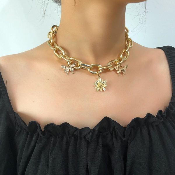 hip hop thick chain clavicle necklace for women geometric metal butterfly flower pendant female vintage chokers, Golden;silver
hip hop thick chain clavicle necklace for women geometric metal butterfly flower pendant female vintage chokers, Golden;silver