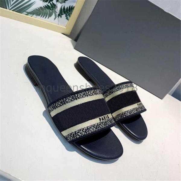 new paris scuffs womens slippers summer sandals beach slides ladies flip flops multicolors embroidered floral shoes zlh, Black
new paris scuffs womens slippers summer sandals beach slides ladies flip flops multicolors embroidered floral shoes zlh, Black
