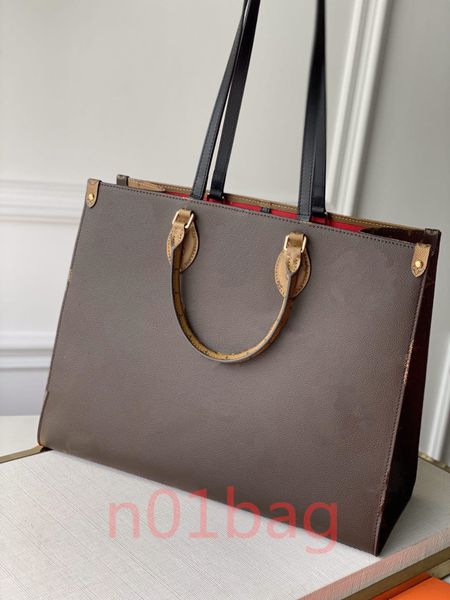 wholesale brand real leather women classic bags designer totes wallets for womens genuine chain bag shoulder handbags 
wholesale brand real leather women classic bags designer totes wallets for womens genuine chain bag shoulder handbags