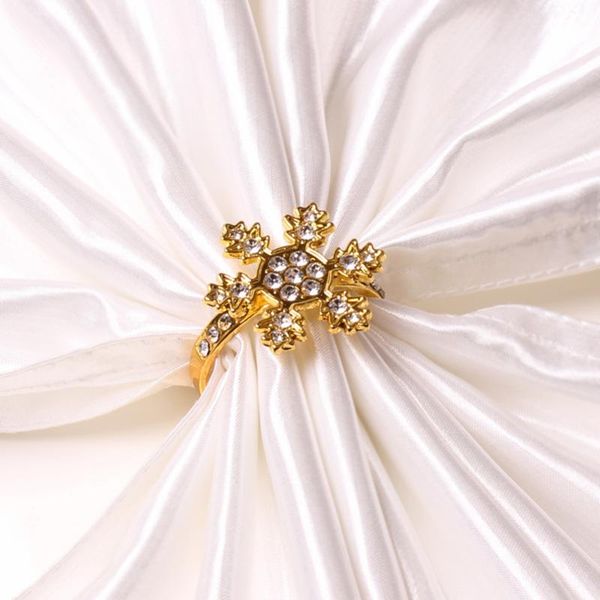napkin rings snowflake buckle metal restaurant bar kitchen table accessories for wedding christmas decoration a633
napkin rings snowflake buckle metal restaurant bar kitchen table accessories for wedding christmas decoration a633