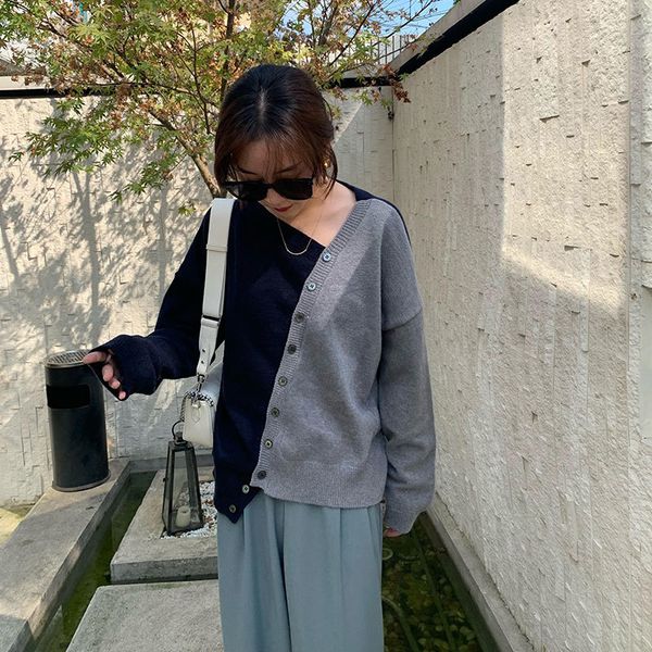 sweaters Oversized loose-necked sweater for ly arrived woman only uneven buttons top a101, White;black
sweaters Oversized loose-necked sweater for ly arrived woman only uneven buttons top a101, White;black