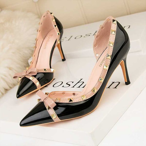 dress shoes 2021 autumn fashion women pumps thin heels high rivet butterfly-knot for lady stiletto wedding, Black
dress shoes 2021 autumn fashion women pumps thin heels high rivet butterfly-knot for lady stiletto wedding, Black