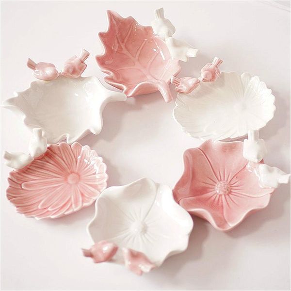 kitchen storage & organization ceramic bird soap dish jewelry snack dessert food plate key trinket fruit necklace ring storagetray decorativ
kitchen storage & organization ceramic bird soap dish jewelry snack dessert food plate key trinket fruit necklace ring storagetray decorativ