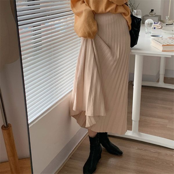 ol elegant women high waist vintage fashion pleated knitted skirt autumn winter work wear solid long skirts womens 210421, Black
ol elegant women high waist vintage fashion pleated knitted skirt autumn winter work wear solid long skirts womens 210421, Black