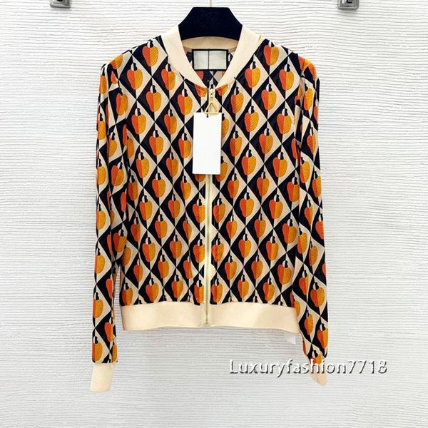 women's jackets high end fashion women 100% silk clothes strawberry pattern print stand collar jacket baseball long sleeve zipper coats, Black;brown
women's jackets high end fashion women 100% silk clothes strawberry pattern print stand collar jacket baseball long sleeve zipper coats, Black;brown