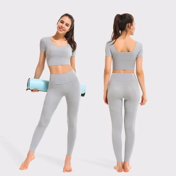 yoga outfit short sleeve 2 piece set women workout naked-feel fabric buttery-soft sports leggings fitness running sportwear suit
yoga outfit short sleeve 2 piece set women workout naked-feel fabric buttery-soft sports leggings fitness running sportwear suit
