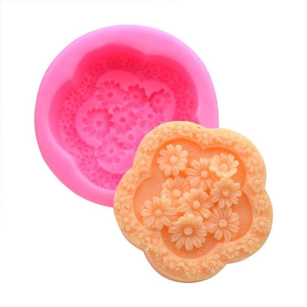 craft tools 3d flower daisy diy handmade soap mold silicone for making candle aroma cake tool fondant candy decorative crafts
craft tools 3d flower daisy diy handmade soap mold silicone for making candle aroma cake tool fondant candy decorative crafts